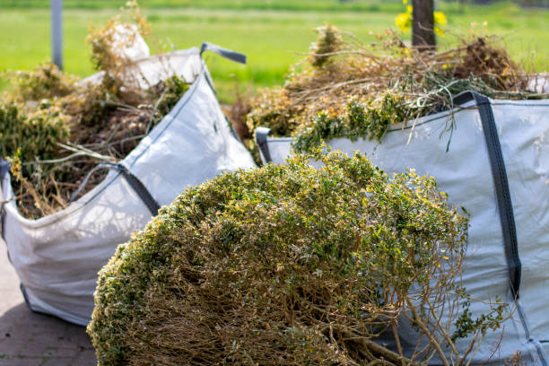 Best Full-Service Junk Removal  in Russell, KS